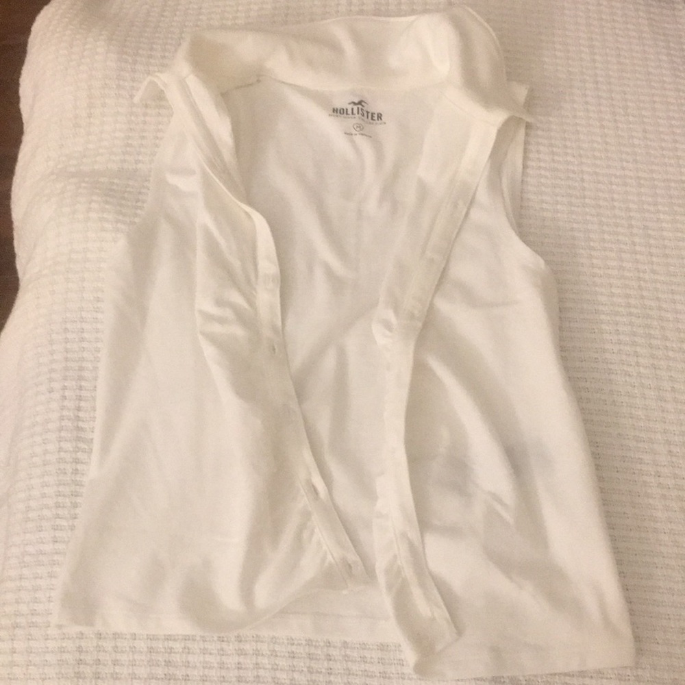 Hollister Button up Sleeveless